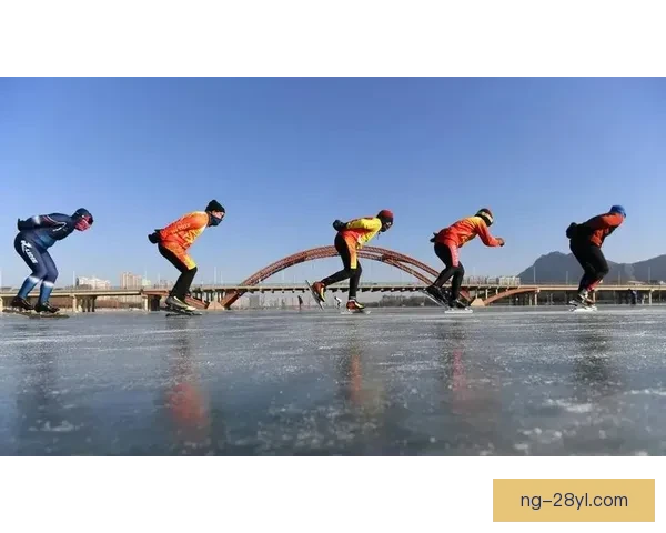 借鉴辽宁冰雪经验推进足球改革