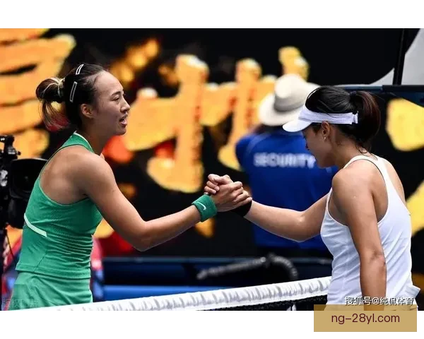 沿路为奥运健儿欢呼 支持者： 佩服他们 本地体坛仍有进步空间